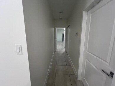 3884 Melaleuca Ln, Lake Worth, FL 33461 - photo 5