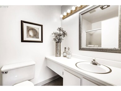 Bathroom, Attached