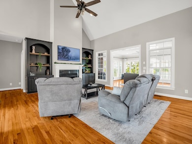 216 E Caledonia Ct, Inman, SC 29349 - photo 2