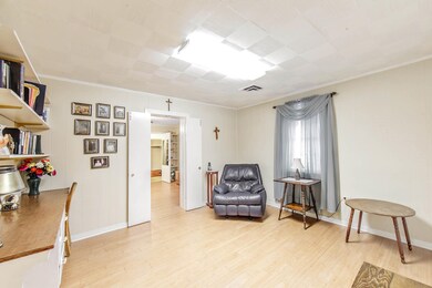 917 Caroline St, Thibodaux, LA 70301 - photo 7