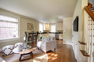 55A Gadsden Street_Entry