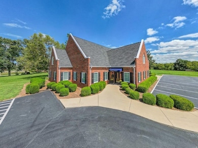 1404 N Main St, Shelbyville, TN 37160 - photo 7