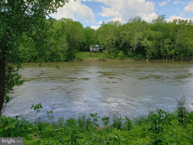 14 River Haven Dr, Harpers Ferry, WV 25425 - photo 3