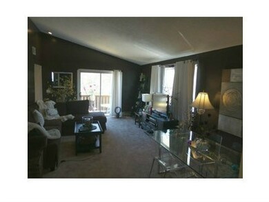 383 Chatham Cir, Warwick, RI 02886 - photo 3