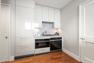 One Dalton unit 3206, Boston, MA 02115 - photo 6