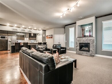 17605 Sparrowhawk Ln, Edmond, OK 73012 - photo 5