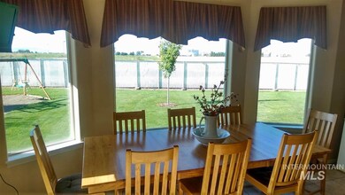 1233 Boardwalk Ct, Burley, ID 83318 - photo 5