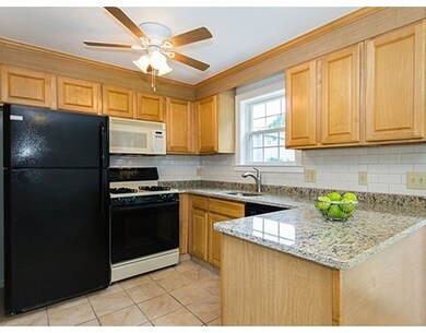945 Riverside Dr unit 28B, Methuen, MA 01844 - photo 3