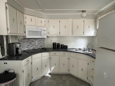 13 Mercury Ln, Nashua, NH 03062 - photo 7