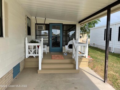 706 Oleander Cir, Sebastian, FL 32976 - photo 2