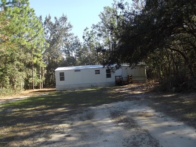 1014 Selma Ave, Interlachen, FL 32148 - photo 2