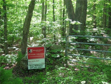 44 Linscott Rd N, York, ME 03909 - photo 2