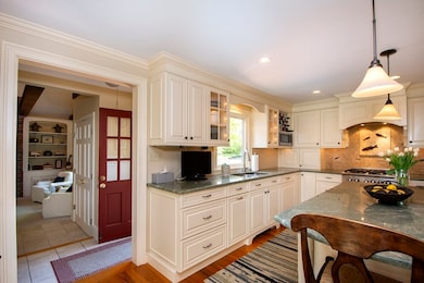 22 Bancroft Rd, Cohasset, MA 02025 - photo 5
