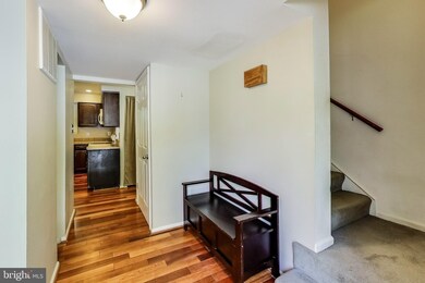 6123 Wilmington Dr, Burke, VA 22015 - photo 3