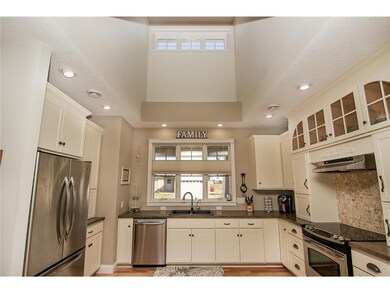 Kitchen vault