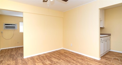 2108 San Gabriel St unit 201, Austin, TX 78705 - photo 2