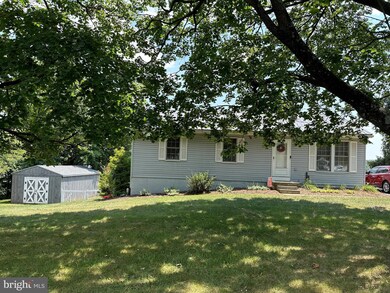 190 Hade Rd, Saint Thomas, PA 17252 - photo 2