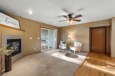 110 Vicky Ln unit 10, Williamsburg, IA 52361 - photo 5