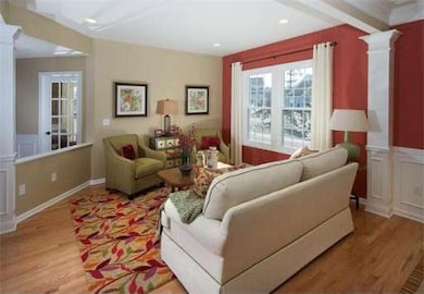 53 Skyline Dr unit 18, Acton, MA 01720 - photo 4