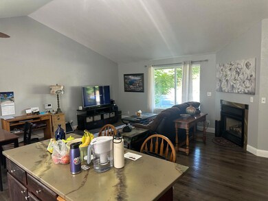 46 SW Leonard St, Grants Pass, OR 97526 - photo 5