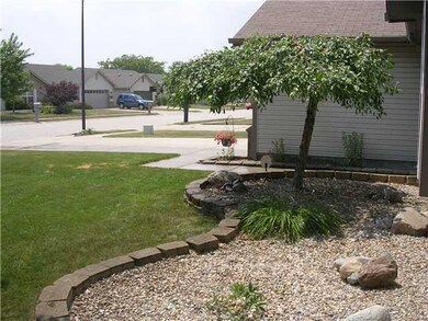 9660 Claymore Dr, Fishers, IN 46038 - photo 3