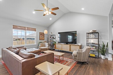 1765 E Chickamauga Dr, Republic, MO 65738 - photo 6