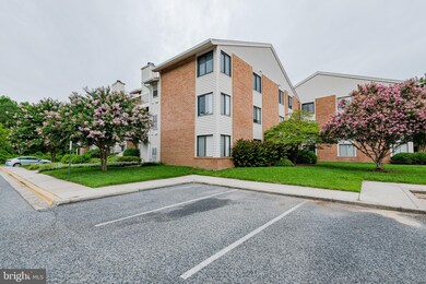 1110 Castle Harbour Way unit 2A, Glen Burnie, MD 21060 - photo 2