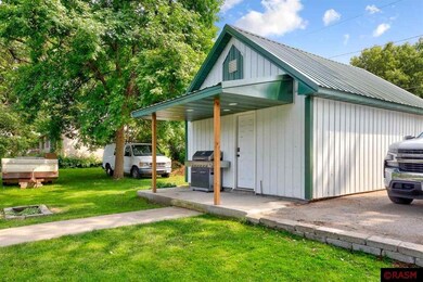 211 W 8th St unit Eight, Mankato, MN 56001 - photo 5