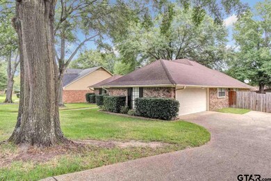 5804 5804 Sheffield Dr, Tyler, TX 75703 - photo 4