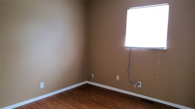 706 Village Ln unit 6, Newburgh, IN 47630 - photo 5