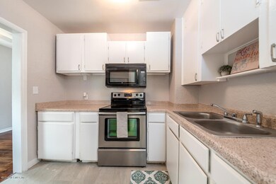 6029 Hyram Ave, Jacksonville, FL 32210 - photo 6