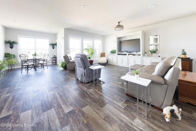 8628 Beaumont Cove Ct, Louisville, KY 40291 - photo 4