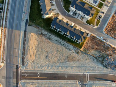 676 E Desert Willow Dr, Eagle Mountain, UT 84043 - photo 4