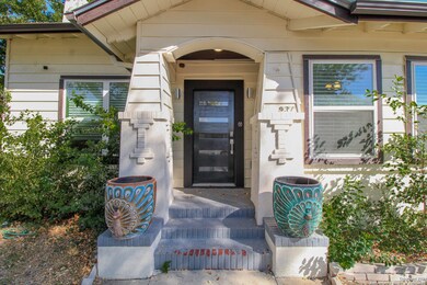 931 W Gramercy Place, San Antonio, TX 78201 - photo 4