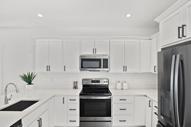 8 Salisbury Hill Blvd unit 76, Worcester, MA 01609 - photo 6