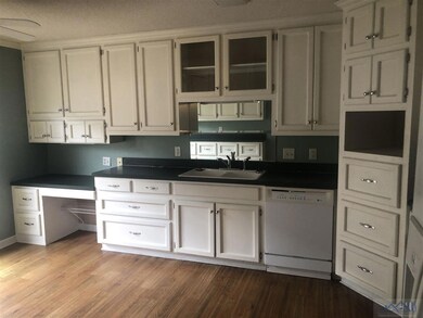 518 N French Quarter Dr, Houma, LA 70364 - photo 6