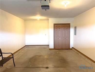 Garage.