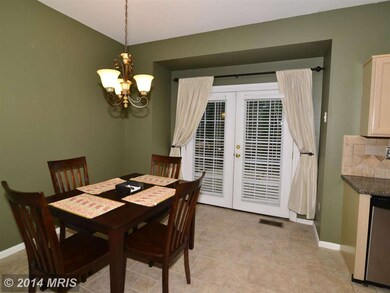 13285 Coppermill Dr, Herndon, VA 20171 - photo 4