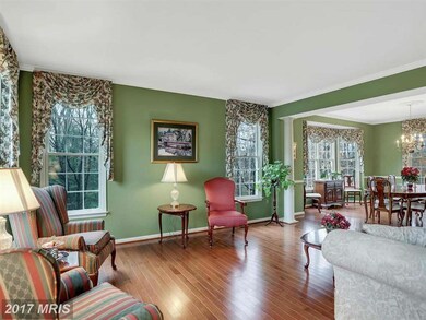 4300 Hollowstone Ct, Chantilly, VA 20151 - photo 3