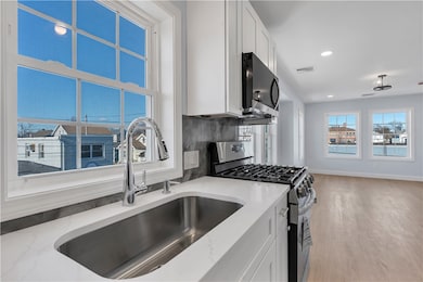 10 Anthony Ave unit 2, Providence, RI 02907 - photo 2