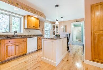 5 Dundee Dr, Yarmouth, MA 02675 - photo 4