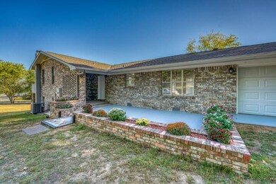 8043 Pettit Ln, Harrison, AR 72601 - photo 2