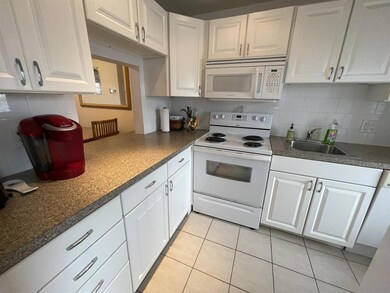 2050 NE 39th St unit E208, Lighthouse Point, FL 33064 - photo 6