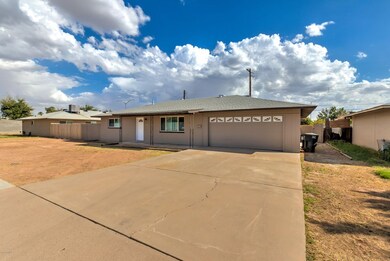 1945 E Marilyn Ave-4