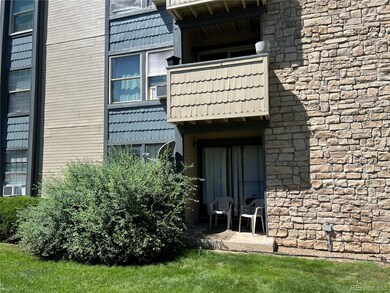 16103 E Alaska Place unit 5, Aurora, CO 80017 - photo 2