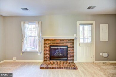 13150 Diamond Mill Dr, Herndon, VA 20171 - photo 5