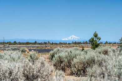 2024_07_03_sw_brasada_ranch_road_lot649-