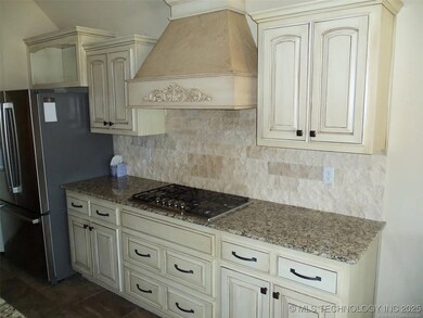 2623 N 17th St, Broken Arrow, OK 74012 - photo 5