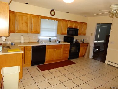 9 Cypress Dr, Albany, NY 12211 - photo 5