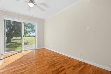 10101 Carpenter Rd, Flushing, MI 48433 - photo 6